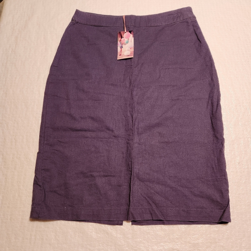 Tokyo Talkies womens gray midi pencil skirt. Size medium